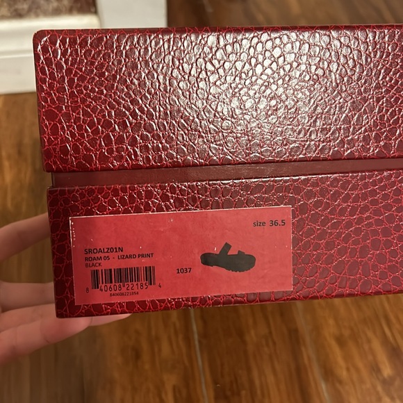 Tamara Mellon Black Slide Sandals - Picture 6 of 6